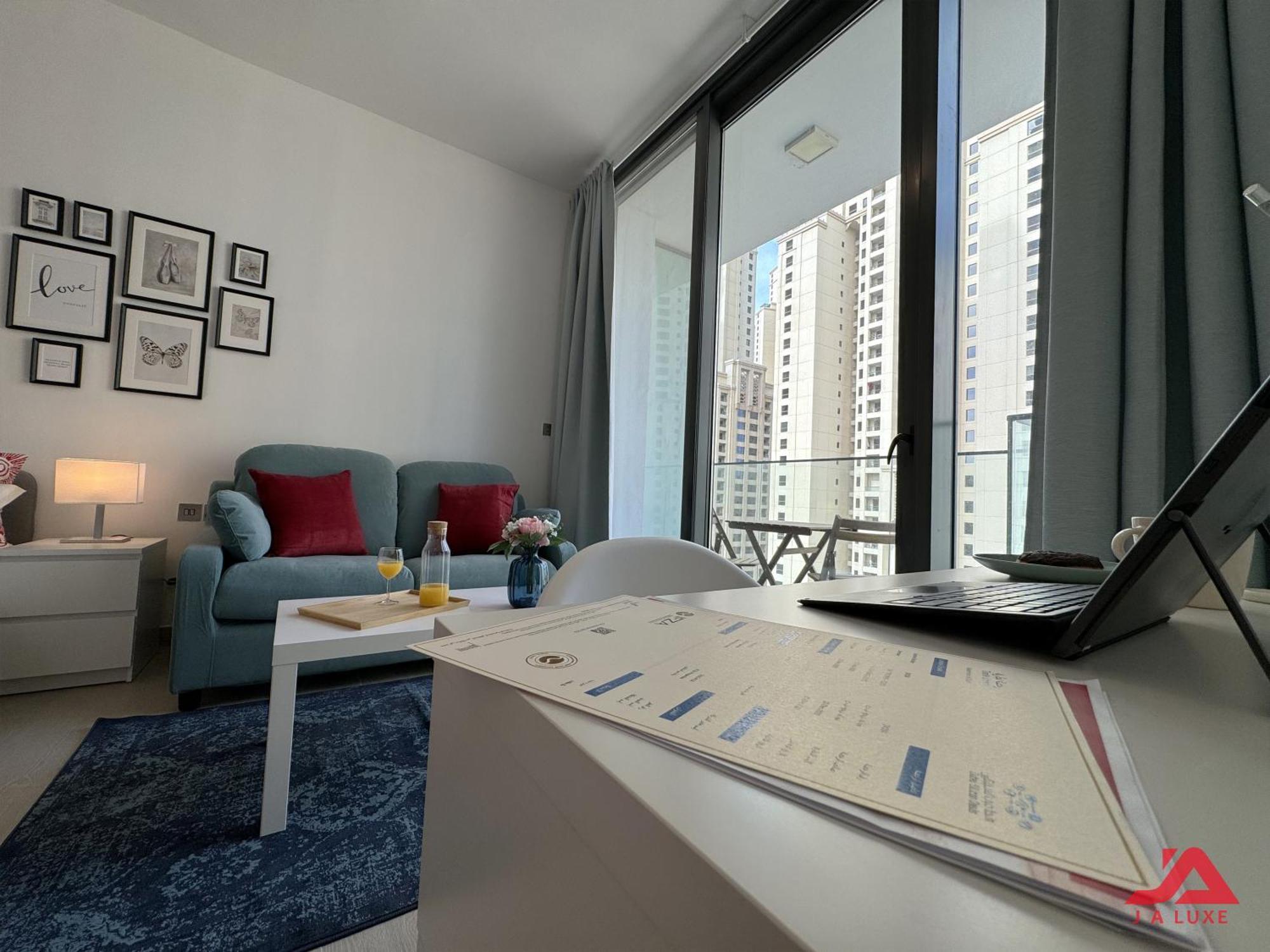 Cozy Sea View Apt In Liv Residence Tower, Dubai Marina Cozy Marina & Sea View Apt In Bay Central Tower With Modern Gym & Pool, Steps To Jbr Beach & Metro Экстерьер фото