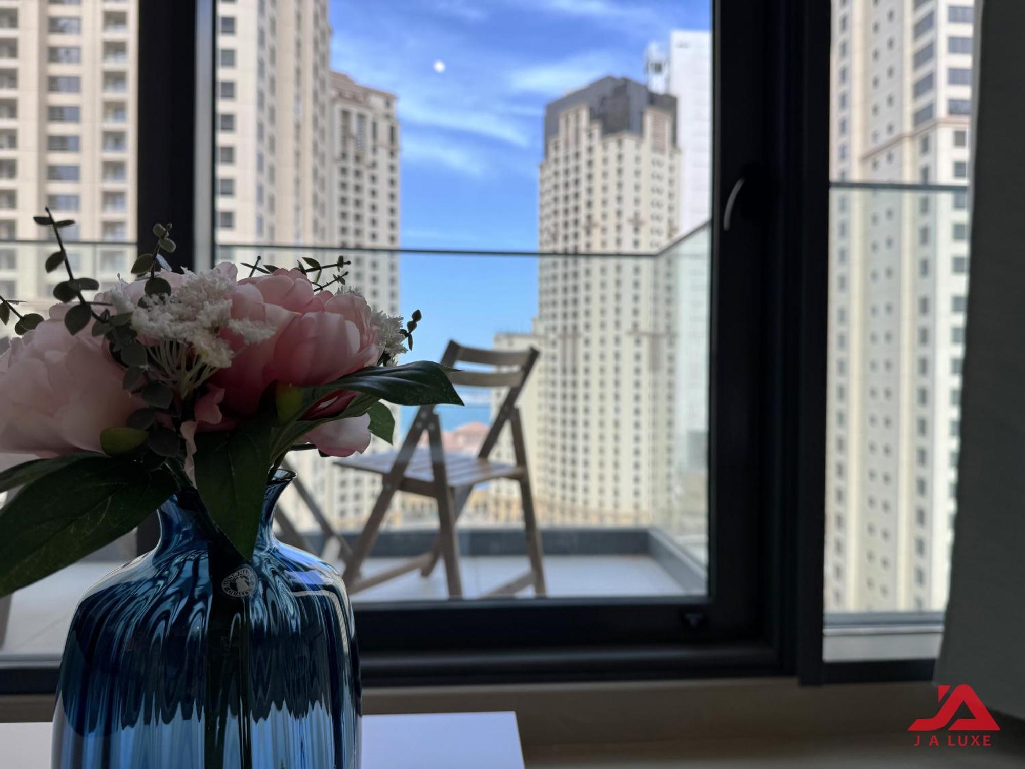 Cozy Sea View Apt In Liv Residence Tower, Dubai Marina Cozy Marina & Sea View Apt In Bay Central Tower With Modern Gym & Pool, Steps To Jbr Beach & Metro Экстерьер фото